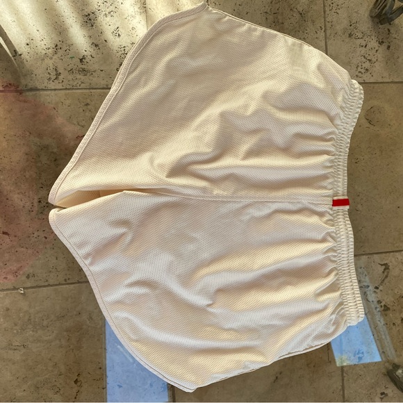 Tracksmith shorts - Picture 2 of 6